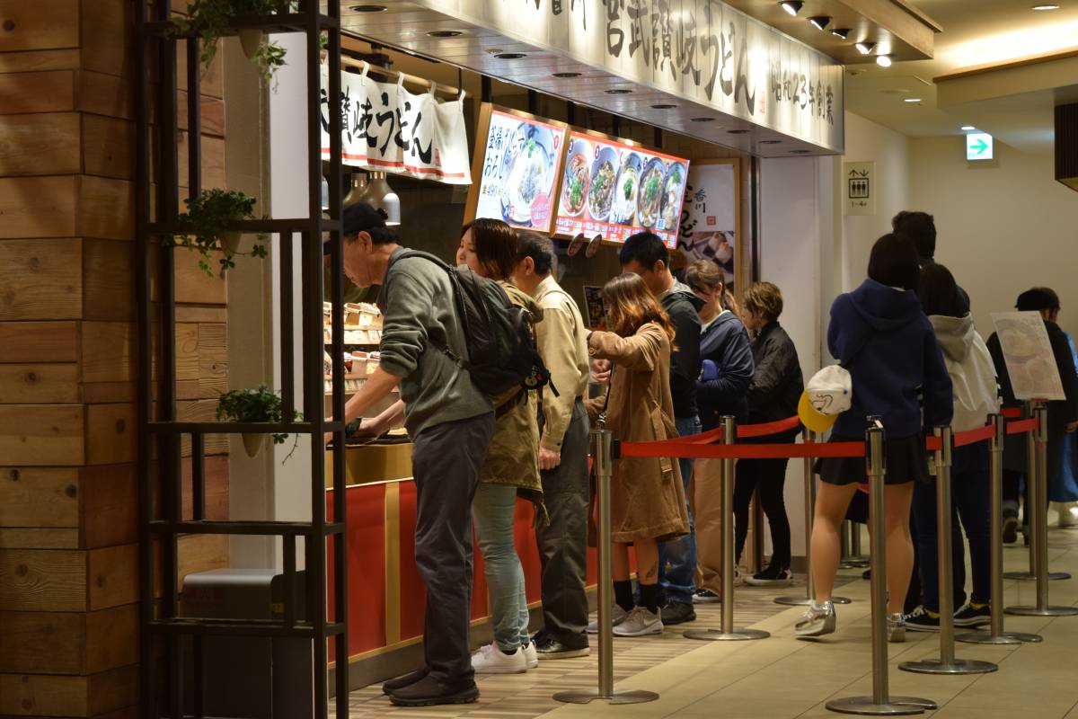 Skytree food court. Pick your choices and pay Skytree food court. Pick your choices and pay