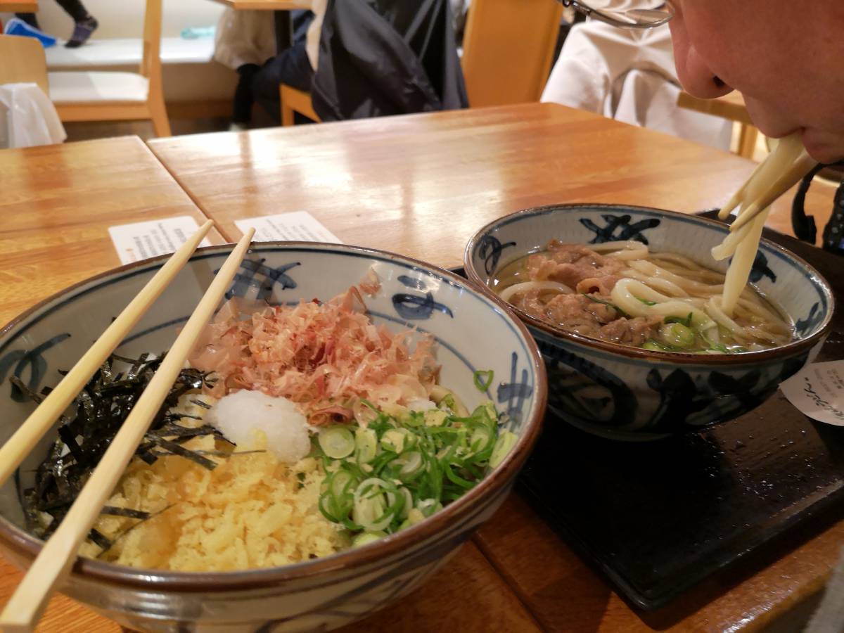 Noodles meat and veges Noodles and veges